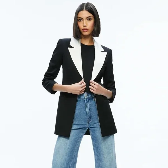 NWT SILVIE FITTED BLAZER Alice + Olivia